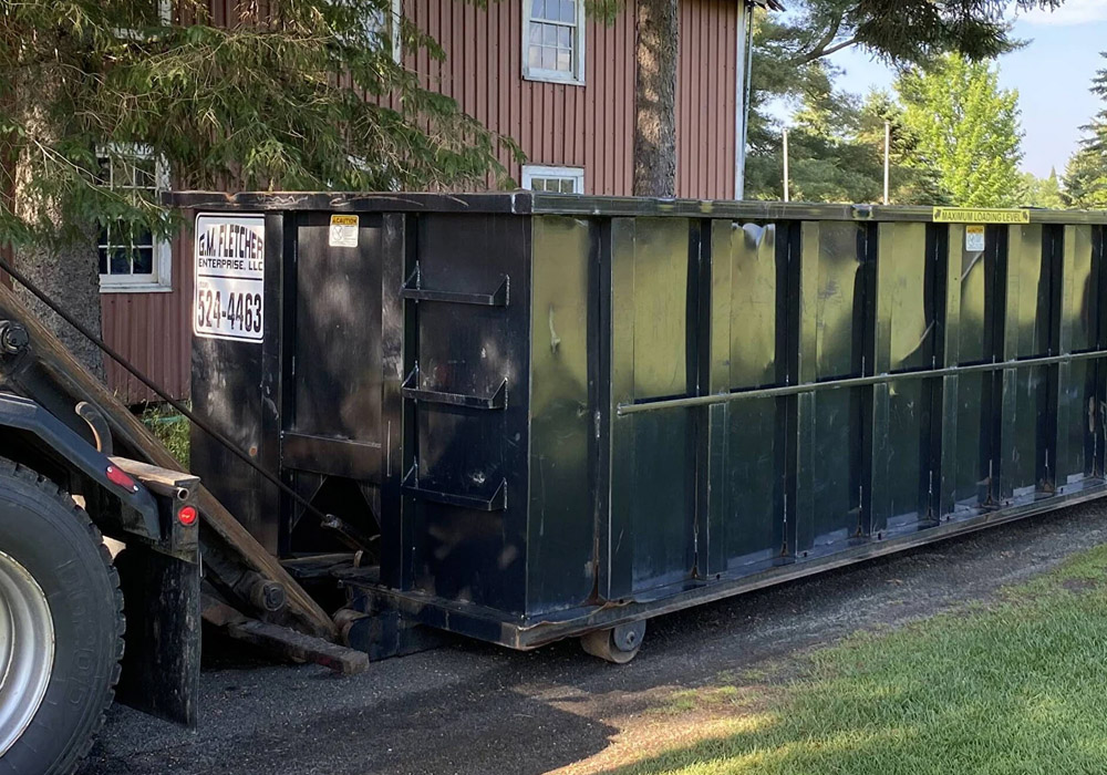 How to Safely Load Your Dumpster Rental for Disposal