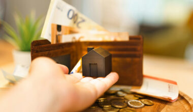 smart borrowers check value before they chase the loan