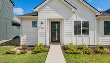 Are Three Bedroom Townhomes for Rent a Good Option for Families With Children