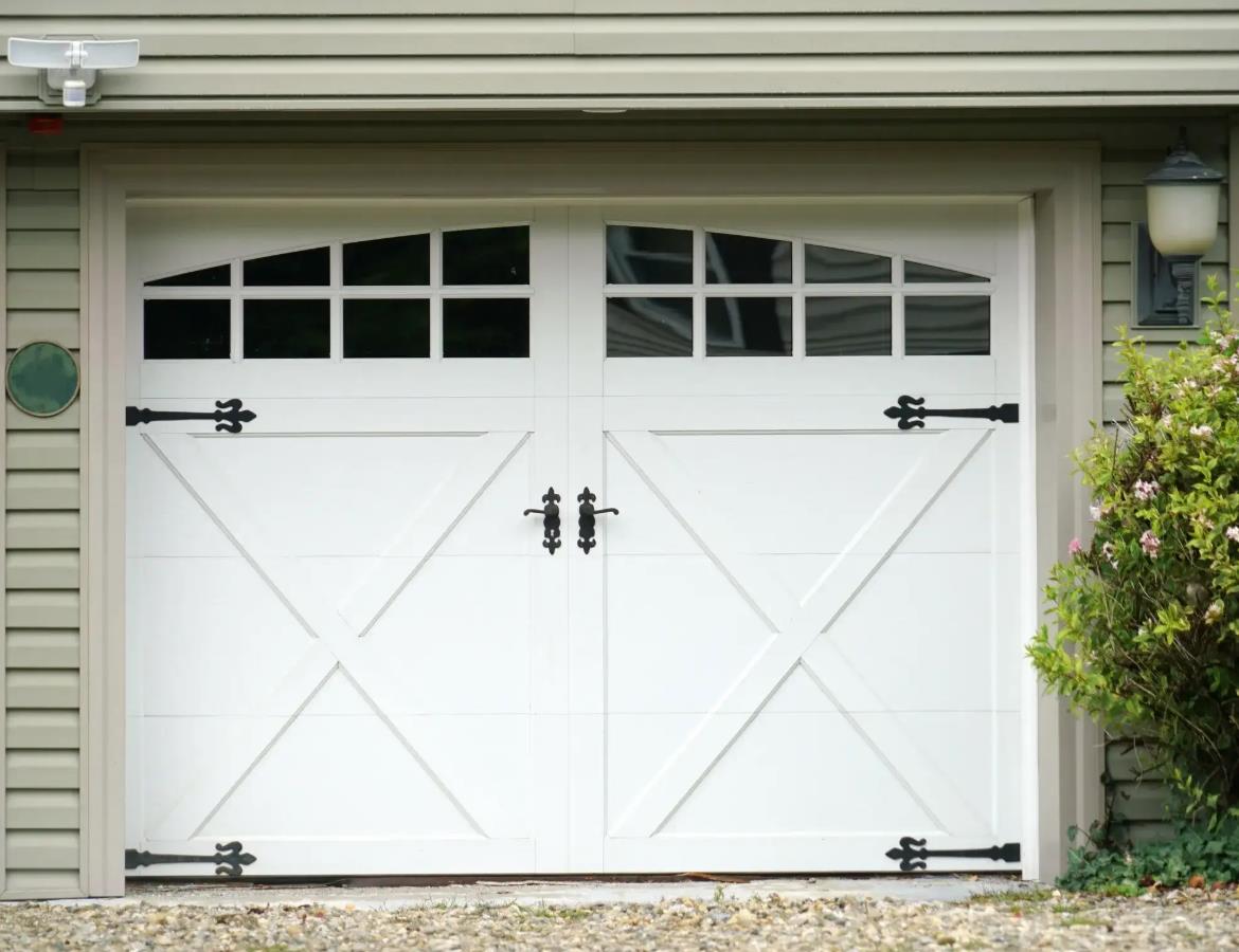 Enhancing Curb Appeal with Custom Garage Doors