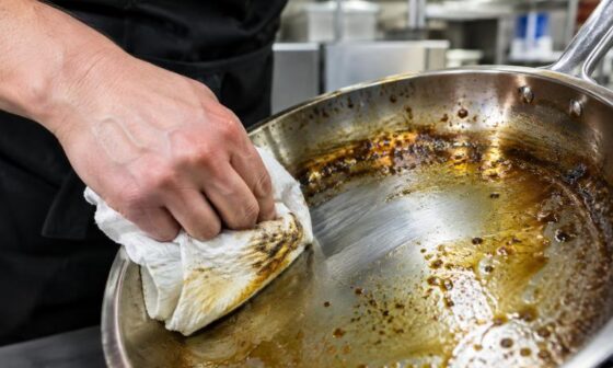 How Commercial Kitchens in Gaithersburg MD Can Reduce FOG Problems Before They Become Costly