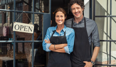 How to Navigate Legal Challenges for Small Businesses