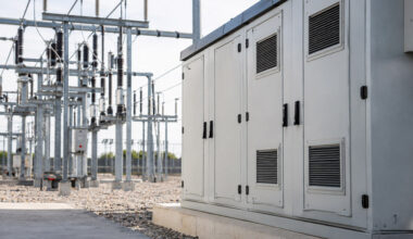 Scheduling a Commercial Power Shutdown Without Derailing Operations