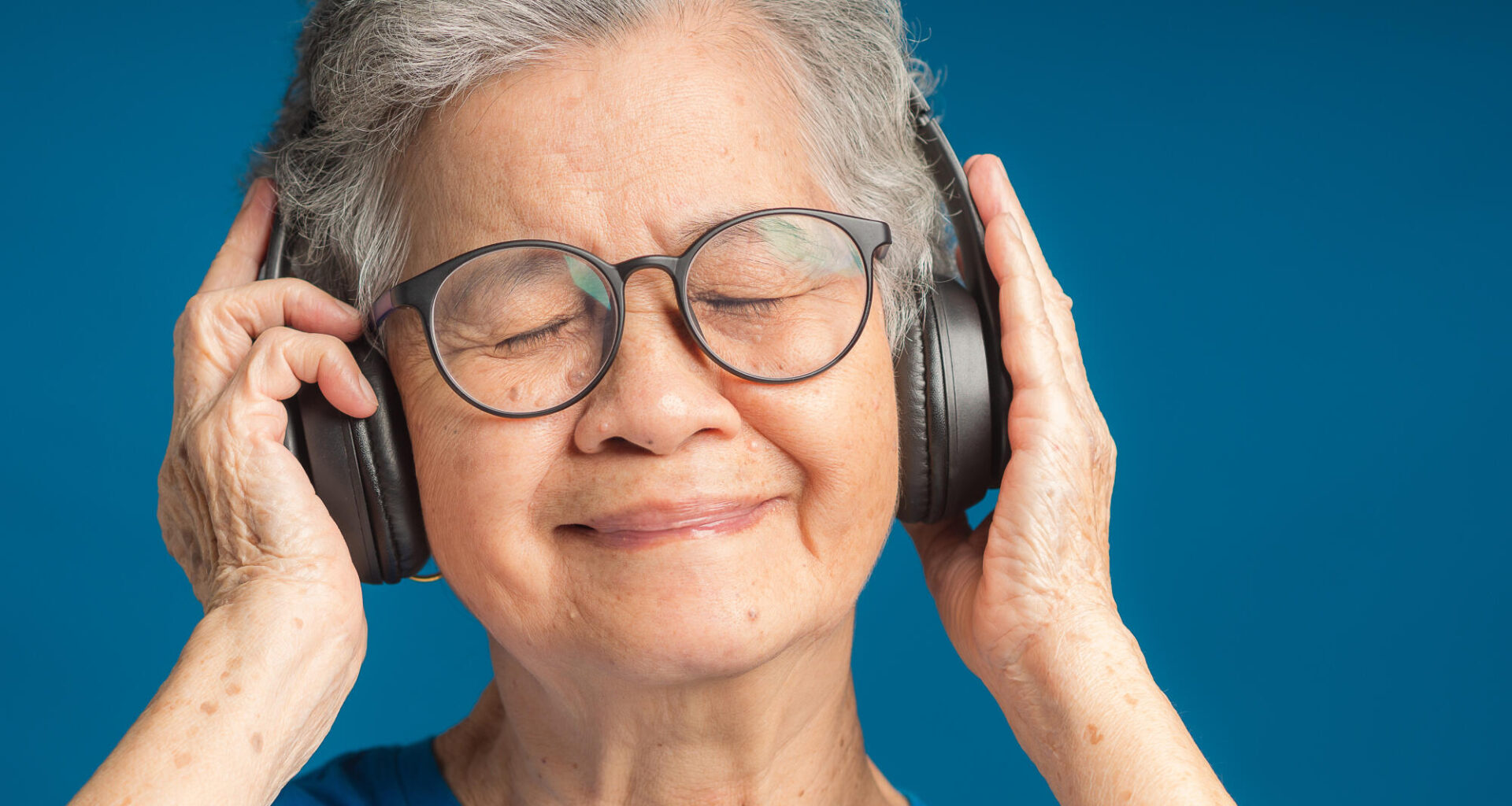 The Role of Hearing Health in Employee Wellbeing Programs